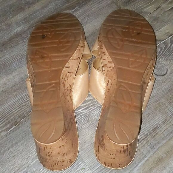 B.O.C. Born Concept tan kork wedges Sz 10 NWOT - Picture 7 of 9